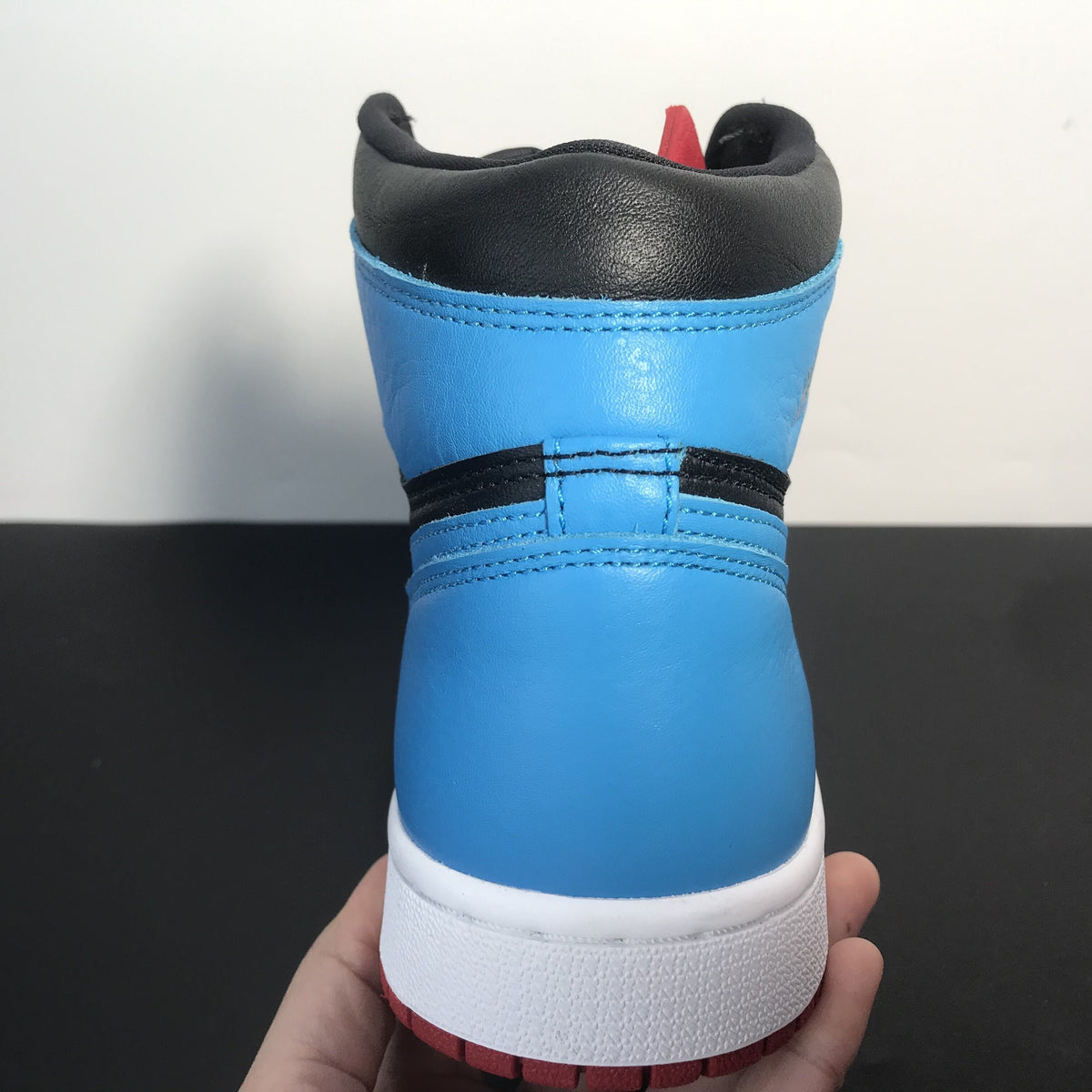 Nike Air Jordan 1 Retro High OG 'NC to Chi'