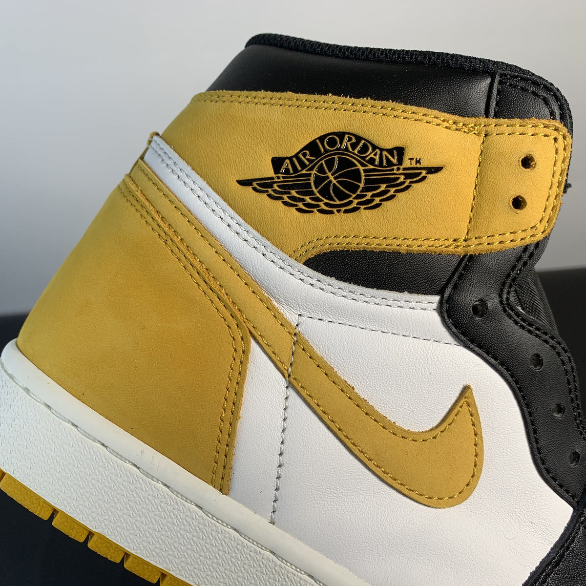Air Jordan 1 “Yellow Ochre”