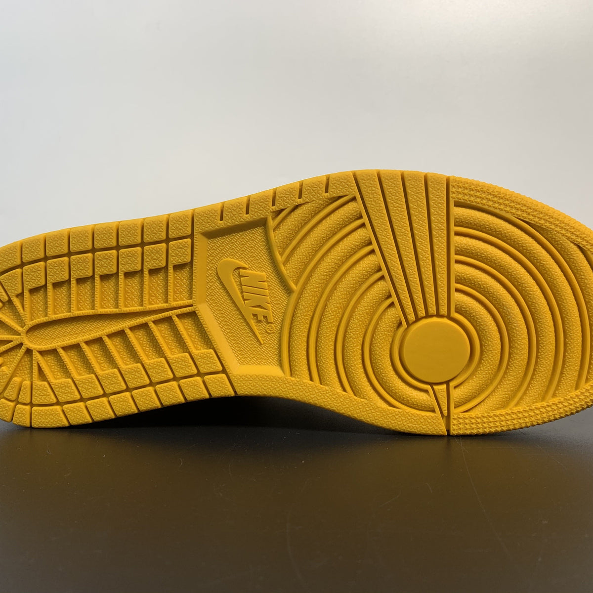 Air Jordan 1 “Yellow Ochre”