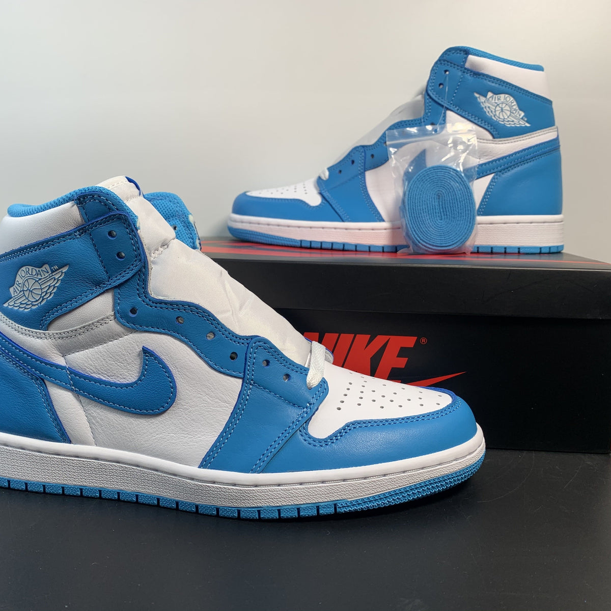 Air Jordan 1 Retro High OG“UNC”