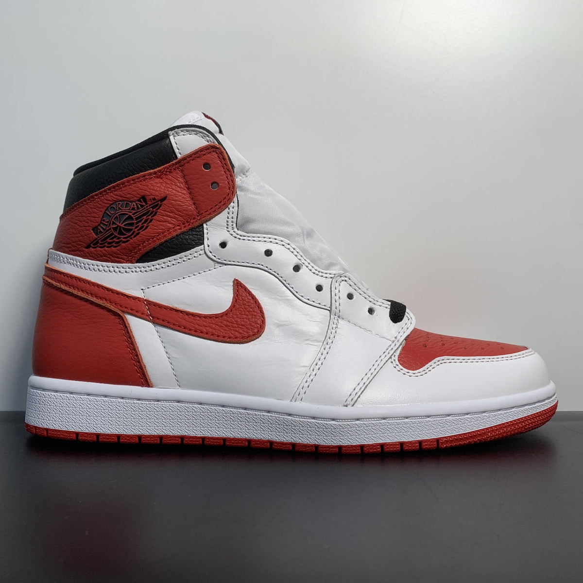 Air Jordan 1 High OG “Heritage”