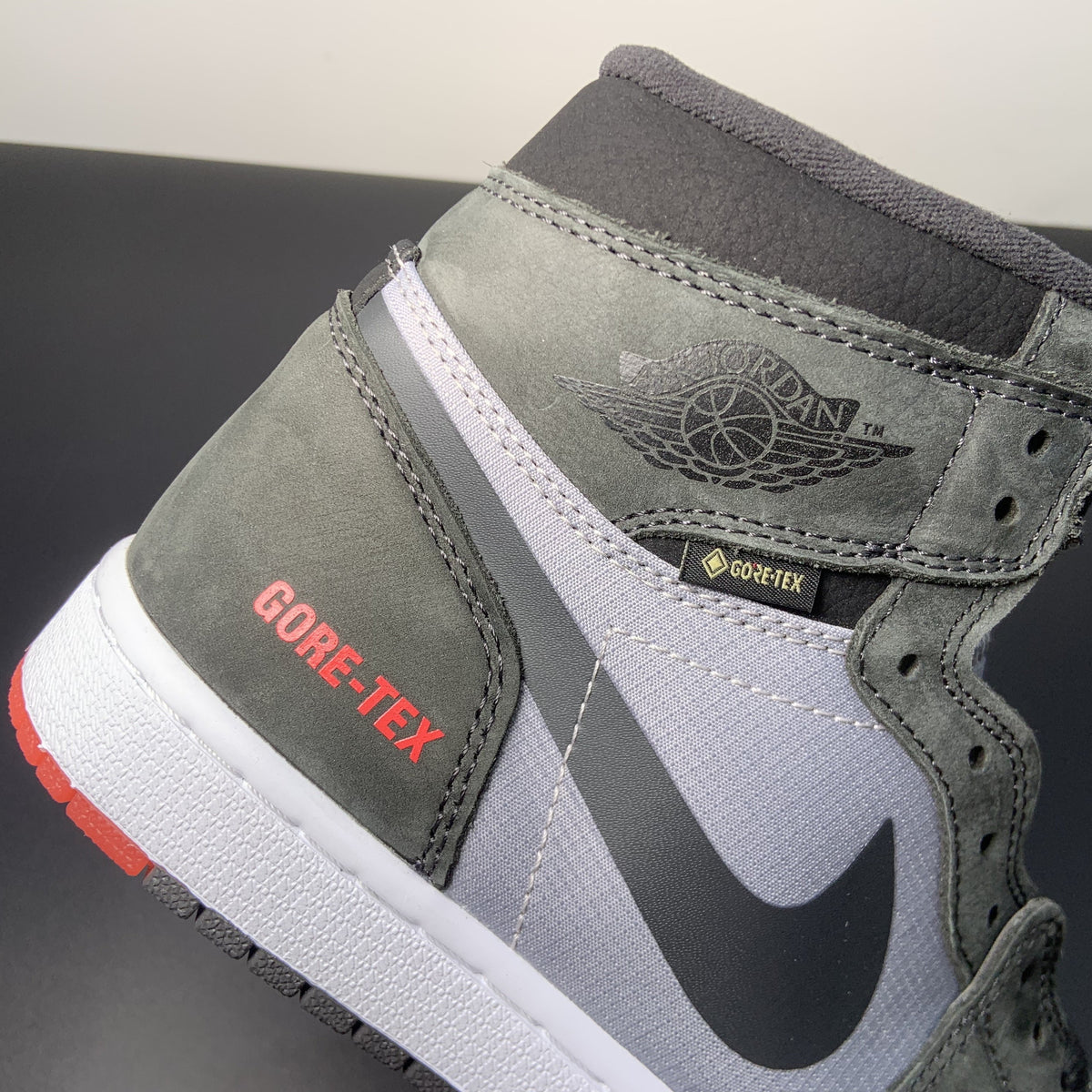 Nike Air Jordan Air Jordan 1 Element