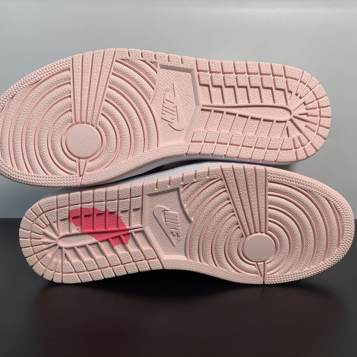 Nike Air Jordan 1 High OG -Atmosphere-